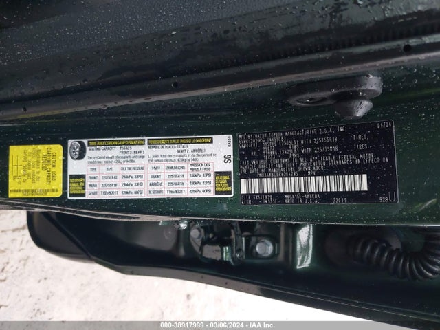 Toyota Corolla Cross Xle 2024 7MUDAABG0RV084285 Image 9