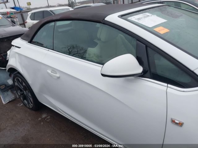 W04WH3N55JG096252 Buick Cascada Premium