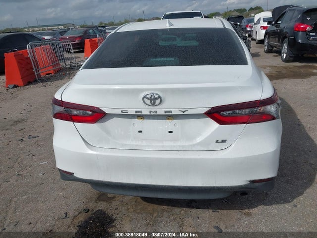 Toyota CAMRY LE 2022 4T1C11AK3NU638965 Image 16
