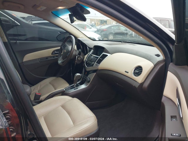 Chevrolet Cruze 2lt Auto 2015 1G1PE5SBXF7131120 Image 5