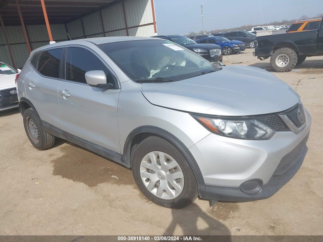 Nissan Rogue Sport S 2019 JN1BJ1CP4KW211578 zdjęcie główne
