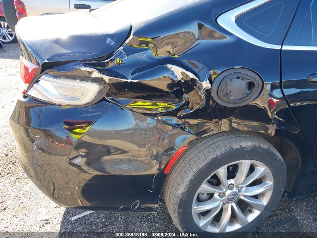 Chrysler 200 C 2015 1C3CCCCG9FN517344 Image 6