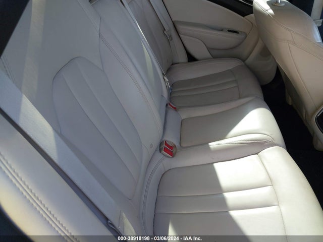 Chrysler 200 C 2015 1C3CCCCG9FN517344 Image 8