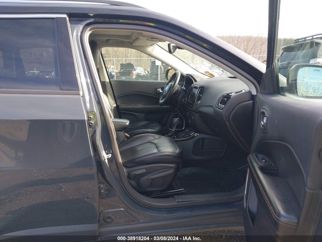 3C4NJDCB9HT646370 Jeep New Compass Limited 4x4