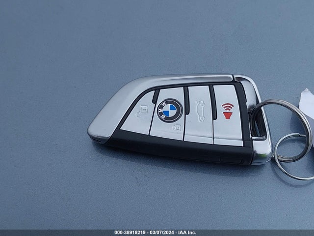 BMW 540i Xdrive 2018 WBAJE7C51JWD53447 Image 11