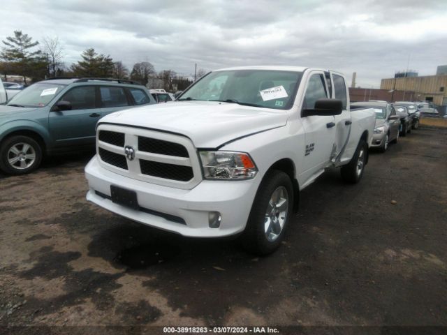 1C6RR7FG9KS501249 RAM 1500 Classic Express Quad Cab 4x4 6'4 Box
