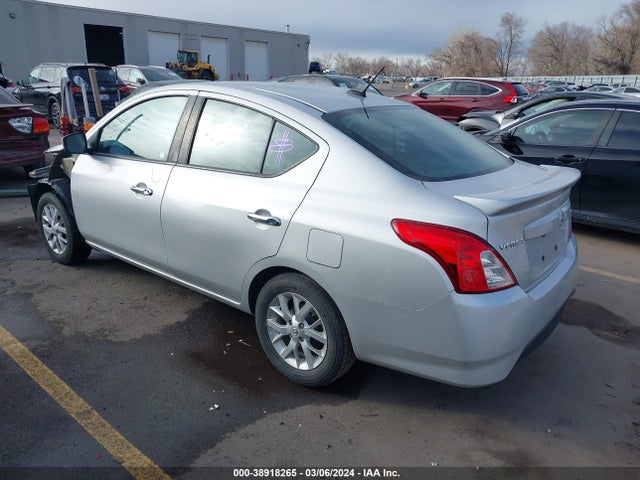 Nissan Versa 1.6 Sv 2018 3N1CN7AP2JL859374 Image 3