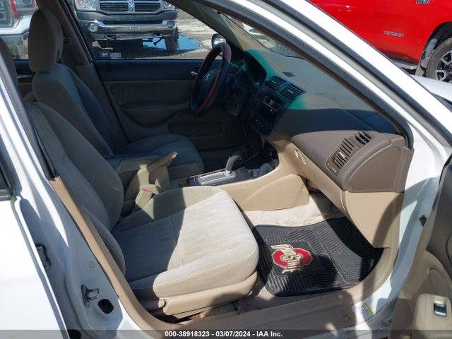 2005 HONDA CIVIC LX VIN: 2HGES16645H532616