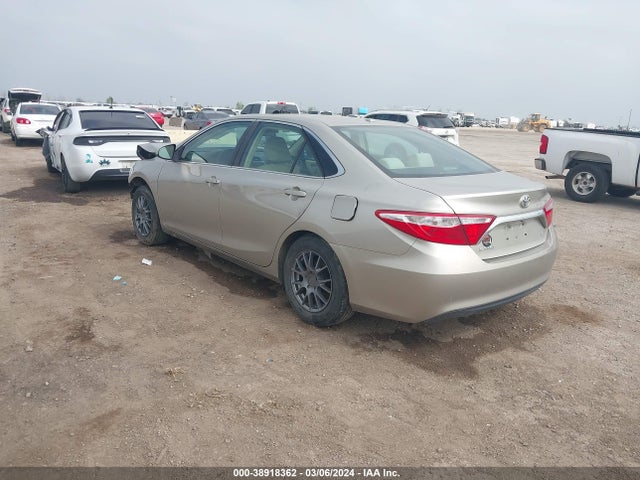 Toyota CAMRY LE 2017 4T1BF1FKXHU275087 Image 3
