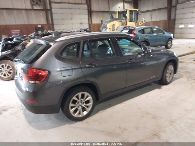 BMW X1 Xdrive28i 2014 WBAVL1C56EVR92968 Image 4