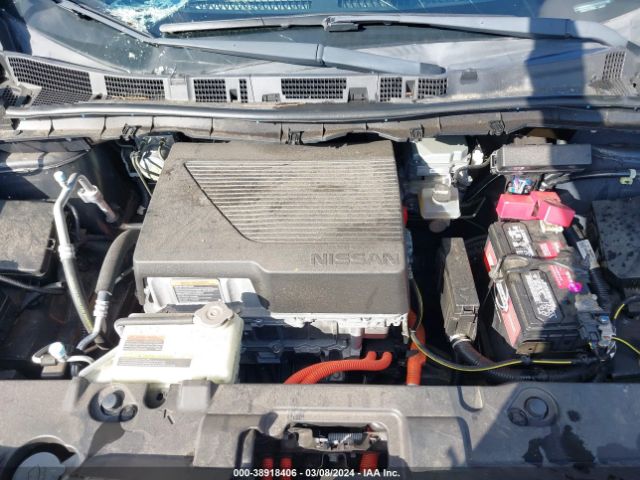 1N4AZ1CP0KC308477 Nissan LEAF S