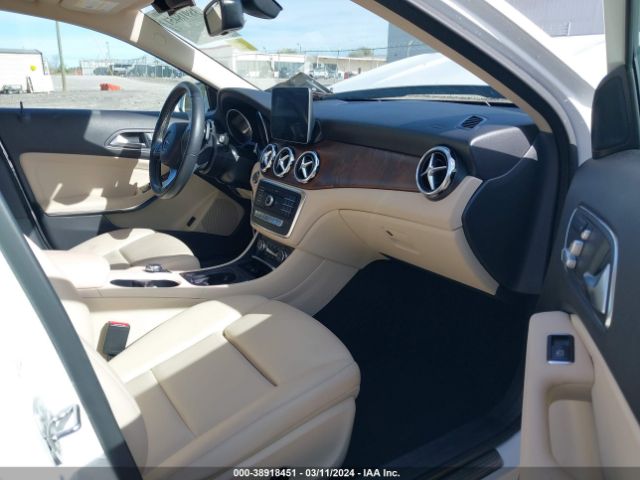 WDCTG4EB9KU020117 Mercedes-Benz GLA 250