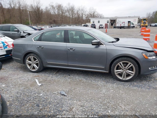 Volkswagen Passat 1.8t Sel Premium 2014 1VWCT7A31EC028043 Image 13