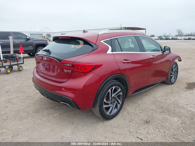 Infiniti Qx30 Premium 2017 SJKCH5CP5HA032599 Image 4