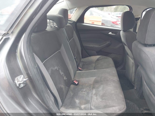 Ford FOCUS SE 2014 1FADP3F21EL460495 Image 8