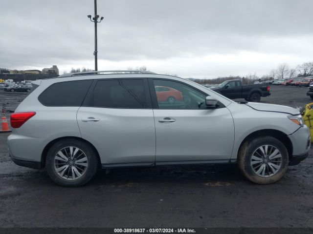 5N1DR2BMXLC603863 Nissan Pathfinder Sv 4wd