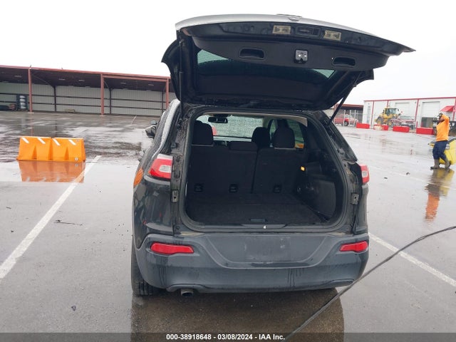 1C4PJMAB4EW200306 Jeep Cherokee Sport