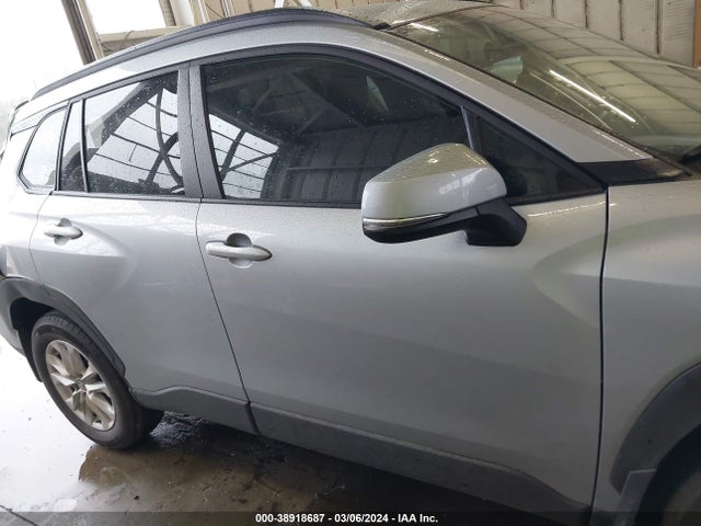 Toyota Corolla Cross Le 2023 7MUCAAAG9PV071156 Image 13