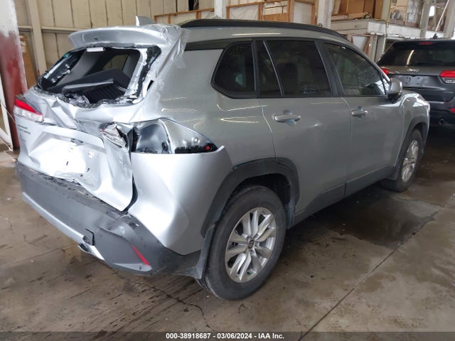 Toyota Corolla Cross Le 2023 7MUCAAAG9PV071156 Image 4