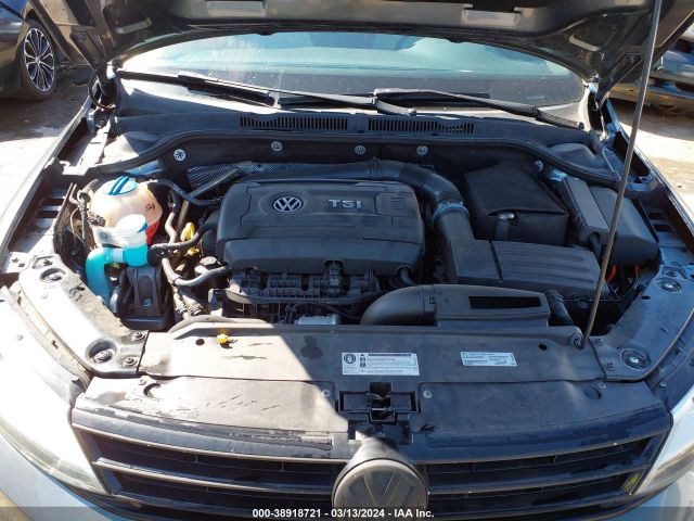 3VWD17AJ3GM410665 Volkswagen Jetta 1.8t Sport