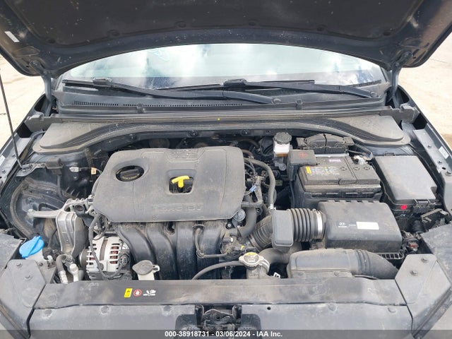 Hyundai Elantra Limited 2019 KMHD84LF1KU782012 Image 10