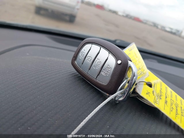 Hyundai Elantra Limited 2019 KMHD84LF1KU782012 Image 11