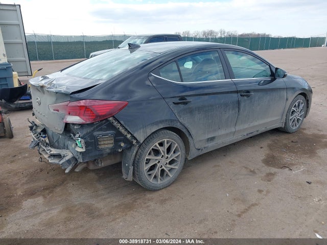 Hyundai Elantra Limited 2019 KMHD84LF1KU782012 Image 4