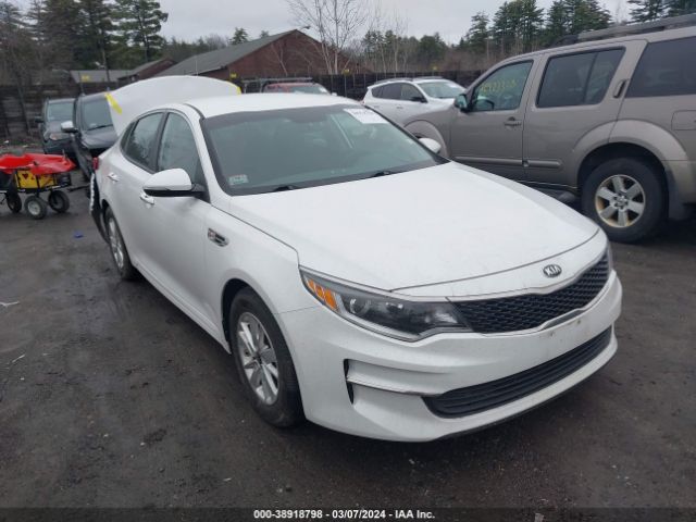Auction sale of the 2016 Kia Optima Lx, vin: 5XXGT4L35GG095392, lot number: 38918798