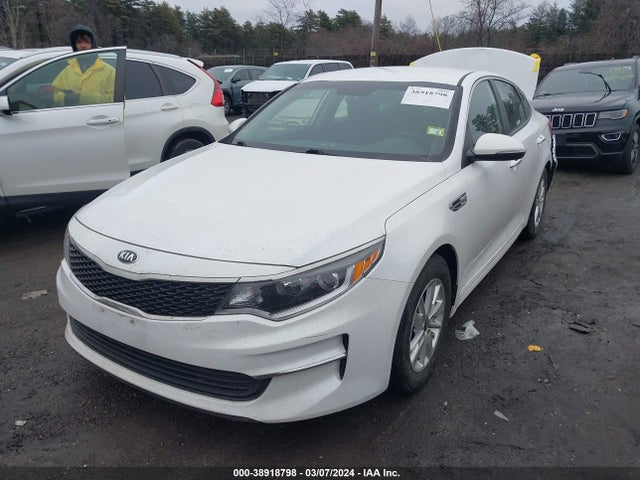 KIA Optima Lx 2016 5XXGT4L35GG095392 Image 2