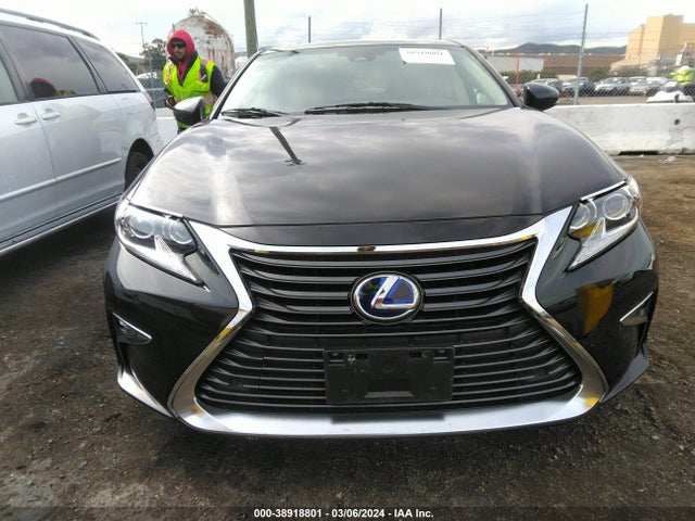 JTHBW1GG0H2136305 Lexus ES 300H