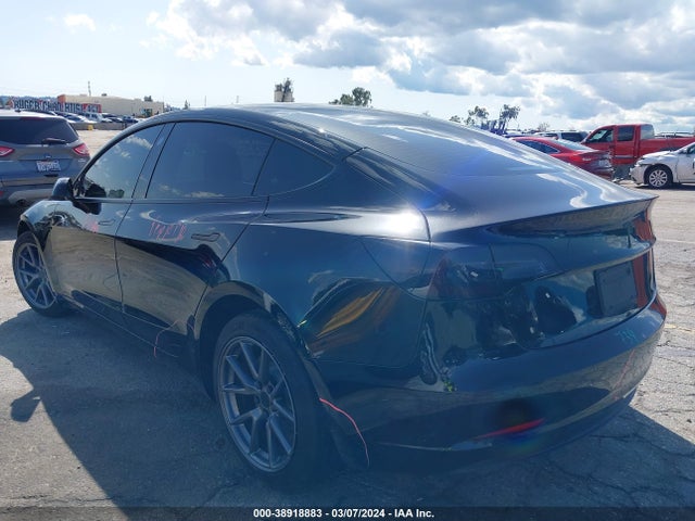 Tesla Model 3 Standard Range Plus Rear-wheel Drive 2021 5YJ3E1EA8MF094352 Image 3
