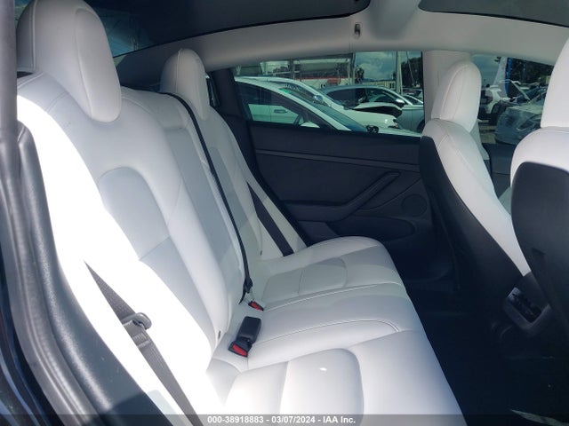 Tesla Model 3 Standard Range Plus Rear-wheel Drive 2021 5YJ3E1EA8MF094352 Image 8