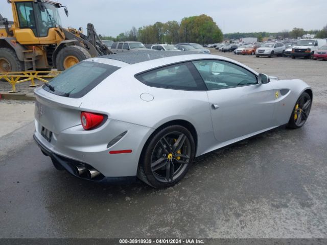 ZFF73SKA6E0198681 Ferrari FF