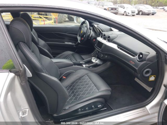 ZFF73SKA6E0198681 Ferrari FF