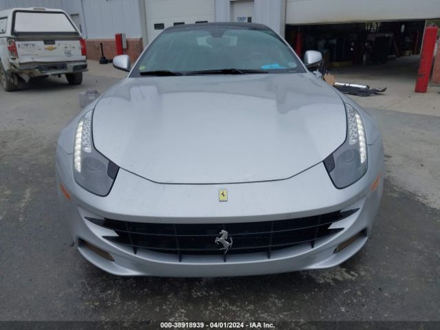 ZFF73SKA6E0198681 Ferrari FF