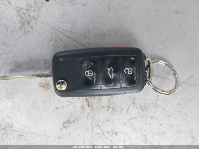 1VWBS7A34FC101860 Volkswagen Passat 1.8t Se