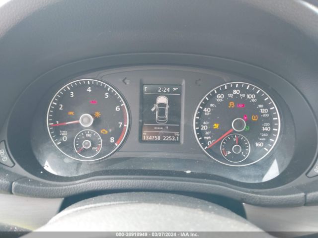 1VWBS7A34FC101860 Volkswagen Passat 1.8t Se