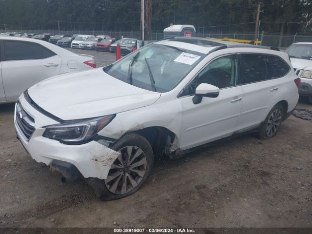 4S4BSATC5J3227176 Subaru Outback 2.5i Touring