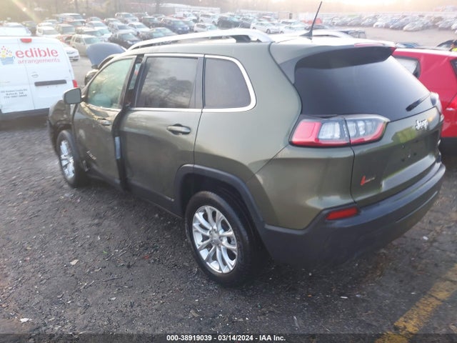 1C4PJLCB8KD357710 Jeep Cherokee Latitude Fwd