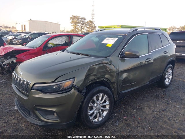 1C4PJLCB8KD357710 Jeep Cherokee Latitude Fwd