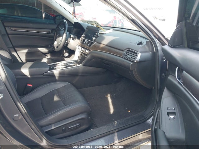 Honda Accord Touring 2020 1HGCV2F98LA016012 Image 5