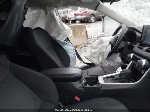 2021 TOYOTA RAV4 2T3W1RFV6MC127708 Photo 4