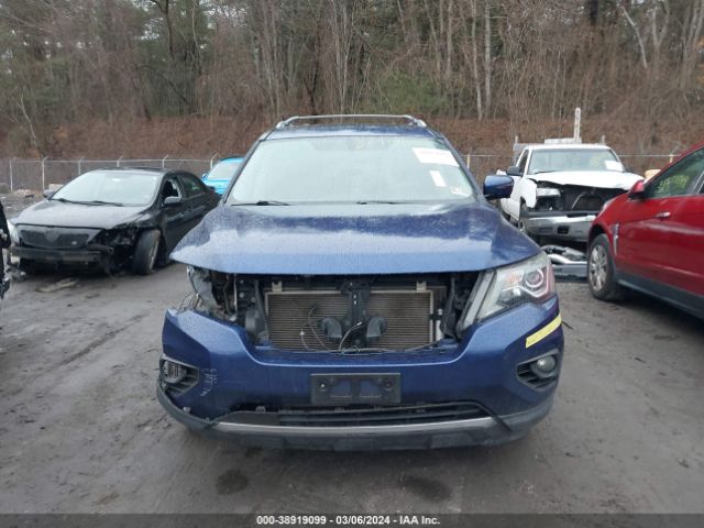 5N1DR2MM5HC650738 Nissan Pathfinder Sl