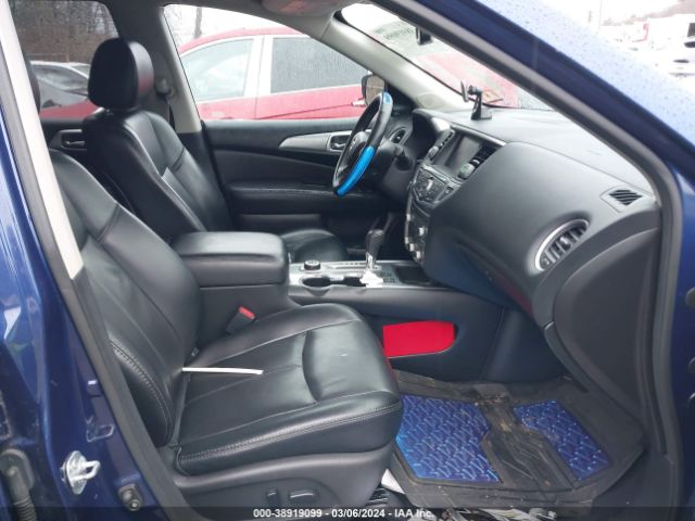5N1DR2MM5HC650738 Nissan Pathfinder Sl