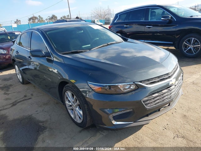 2018 1G1ZD5ST4JF128362 main image
