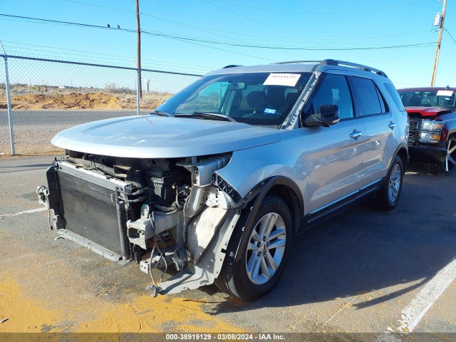 Ford EXPLORER XLT 2014 1FM5K7D82EGA22374 Image 2