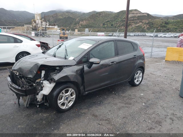 Ford FIESTA SE 2015 3FADP4EJ6FM224908 Image 2