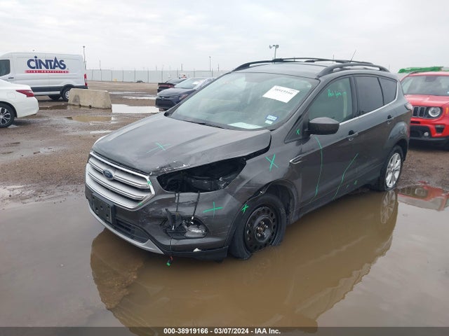Ford ESCAPE SE 2018 1FMCU0GD4JUD04206 Image 2