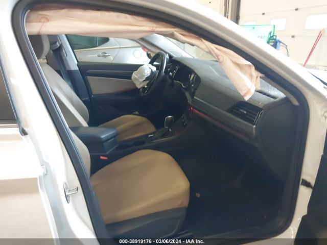 3VWE57BUXKM114701 Volkswagen Jetta 1.4t Sel