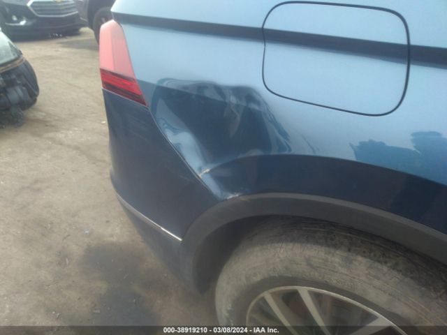 3VV2B7AXXLM029631 Volkswagen Tiguan